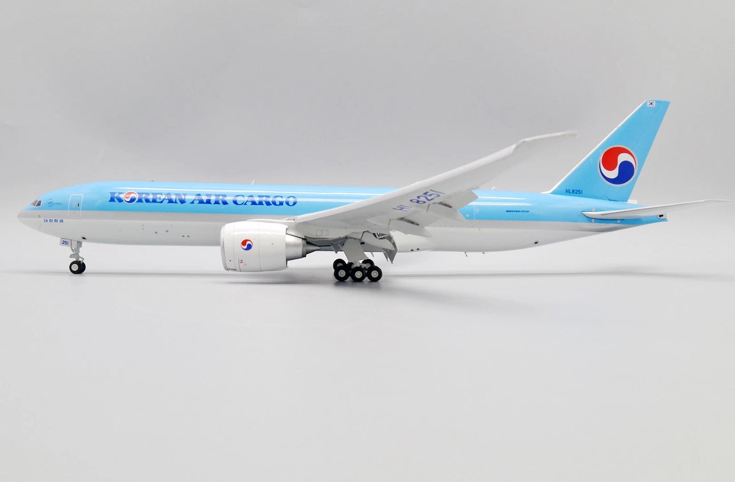 JC WINGS B777F KOREAN AIR CARGO REG: HL8251