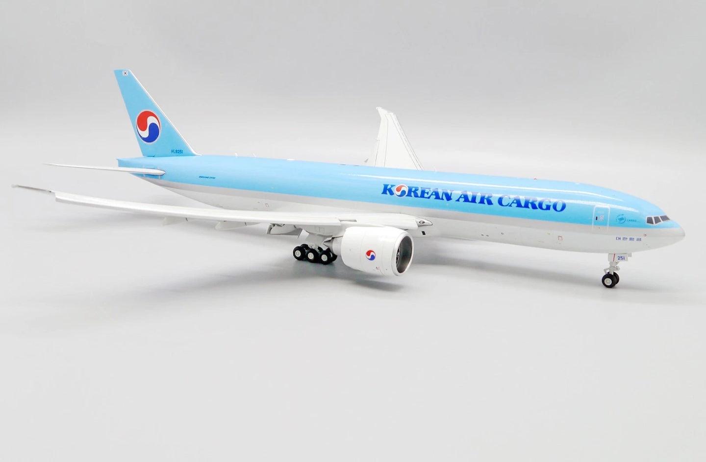 JC WINGS B777F KOREAN AIR CARGO REG: HL8251