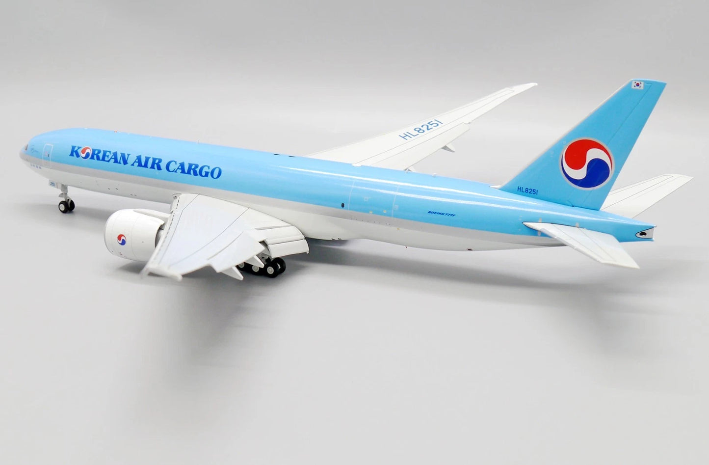 JC WINGS B777F KOREAN AIR CARGO REG: HL8251