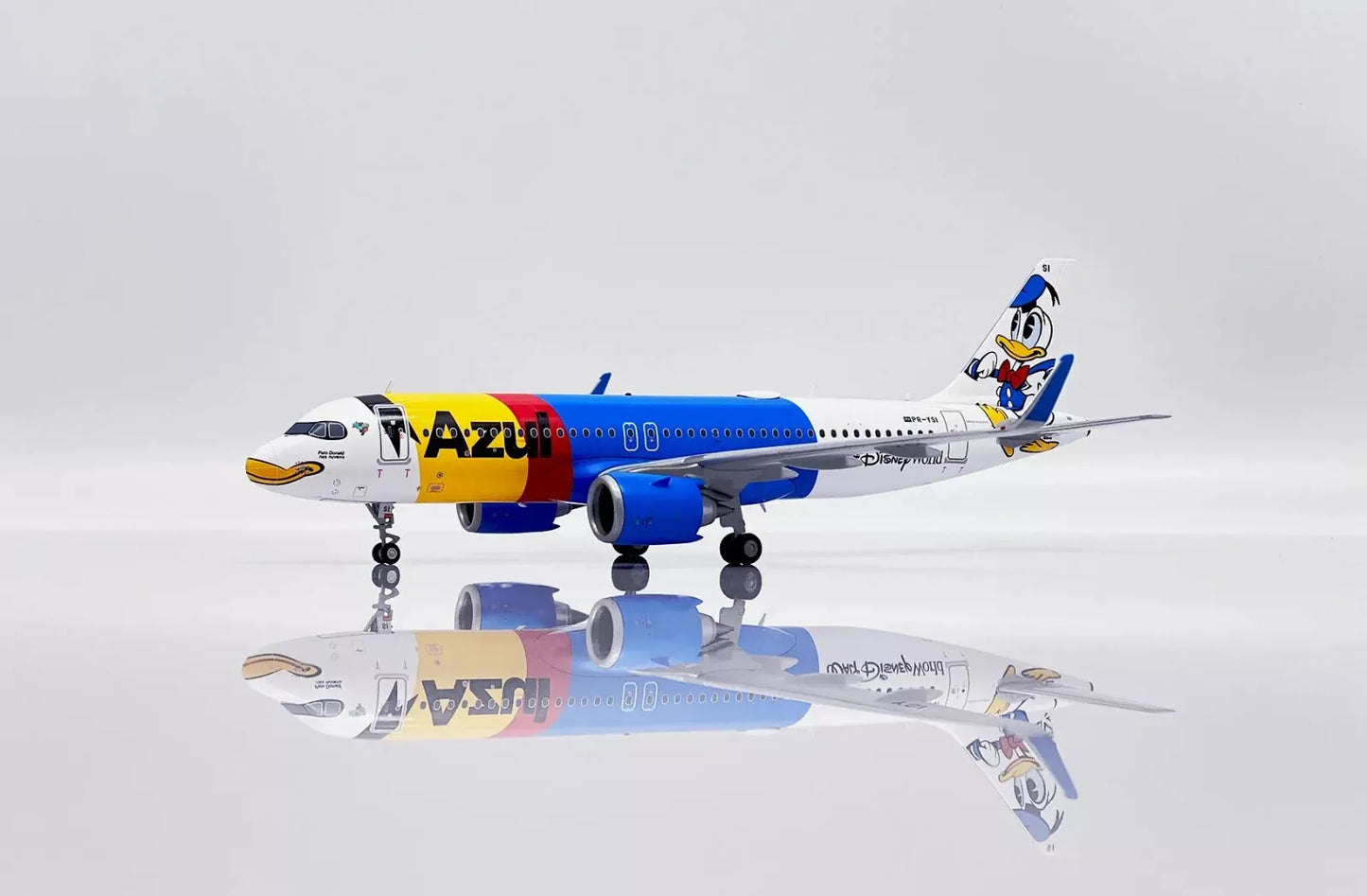 JC WINGS A320NEO AZUL "PATO DONALD" REG: PR-YSI