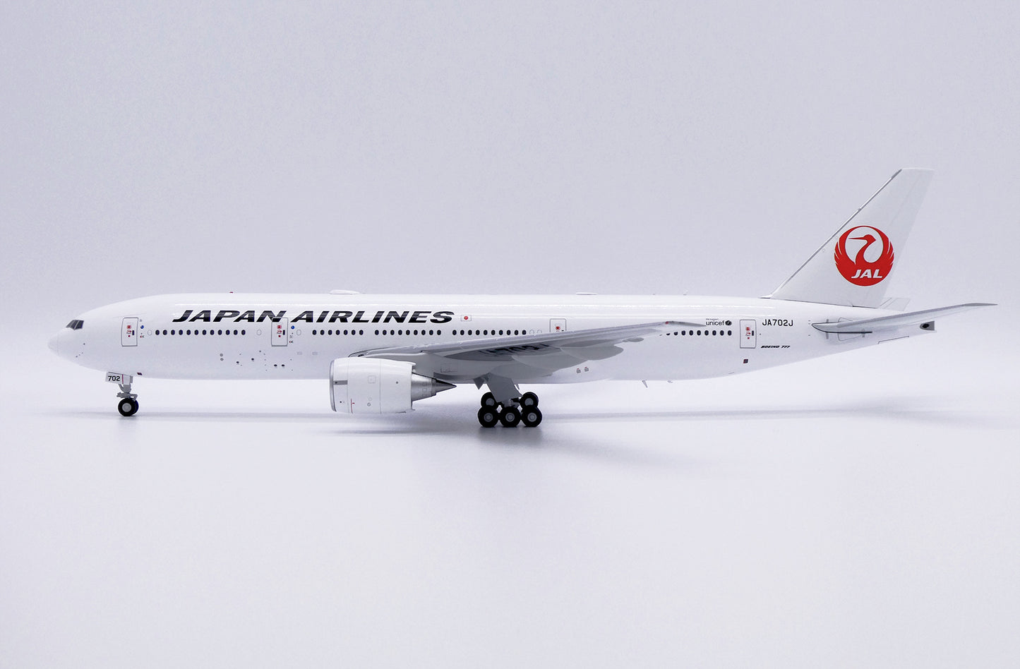 JC WINGS B777-200ER JAPAN AIRLINES REG: JA702J