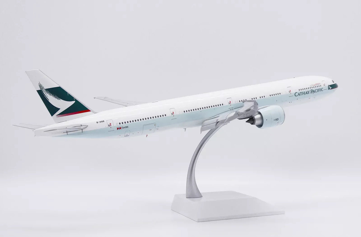 JC WINGS B777-300ER CATHAY PACIFIC REG: B-HNR