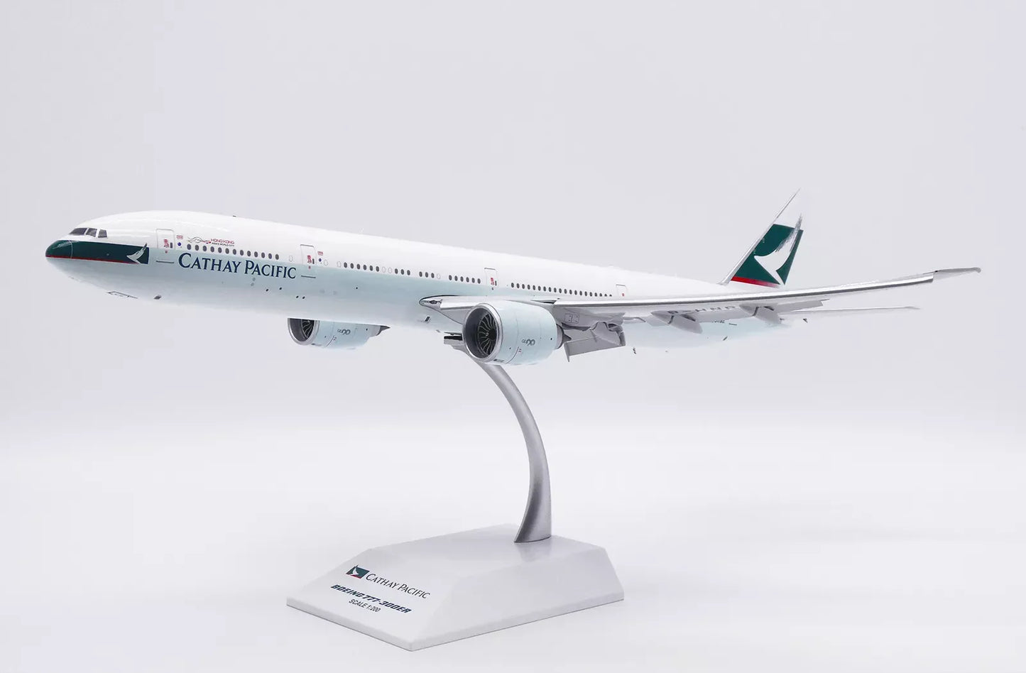 JC WINGS B777-300ER CATHAY PACIFIC REG: B-HNR