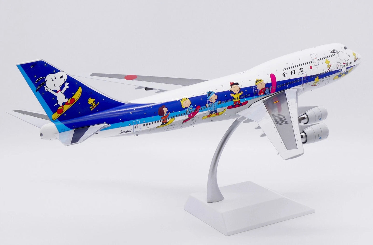 JC WINGS B747-400D ALL NIPPON AIRWAYS (ANA) "SNOOPY" REG: JA8961