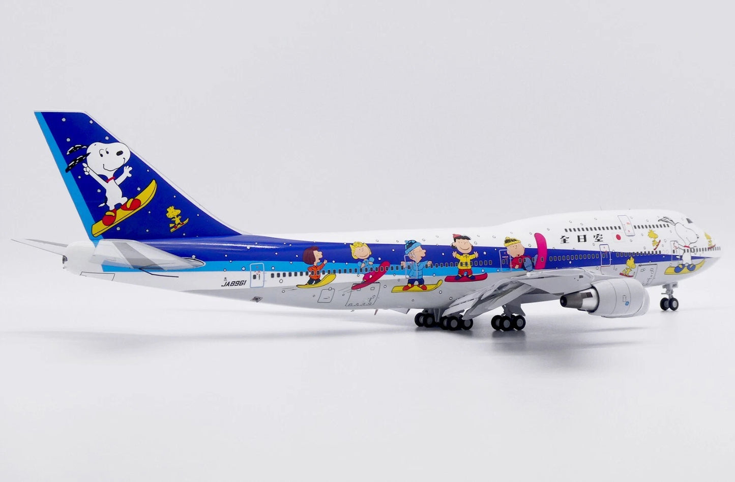 JC WINGS B747-400D ALL NIPPON AIRWAYS (ANA) "SNOOPY" (FLAPS DOWN) REG: JA8961