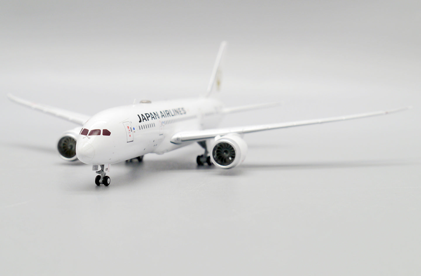 JC WINGS B787-8 JAPAN AIRLINES REG: JA835J