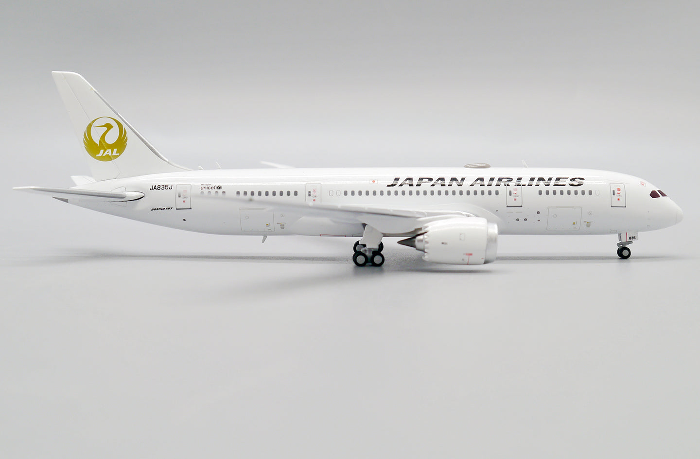 JC WINGS B787-8 JAPAN AIRLINES REG: JA835J