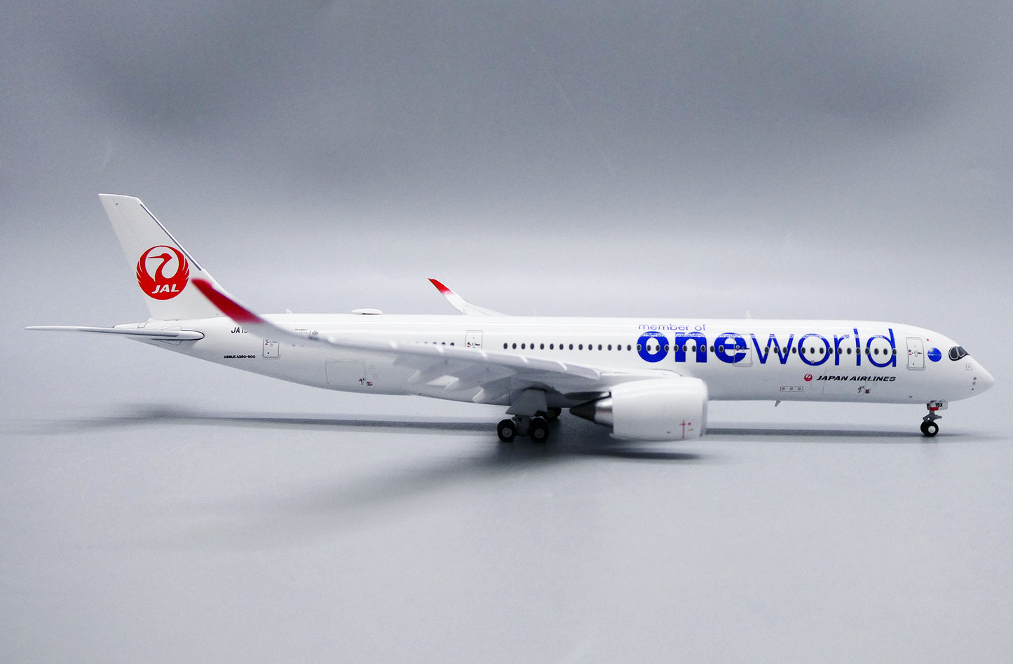 JCWINGS A350-900XWB JAPAN AIRLINES FLAP DOWN REG: JA15XJ