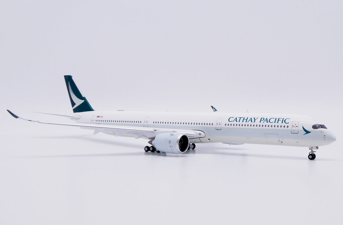 JC WINGS A350-1000XWB CATHY PACIFIC MISC REG: B-LXN FLAPS DOWN