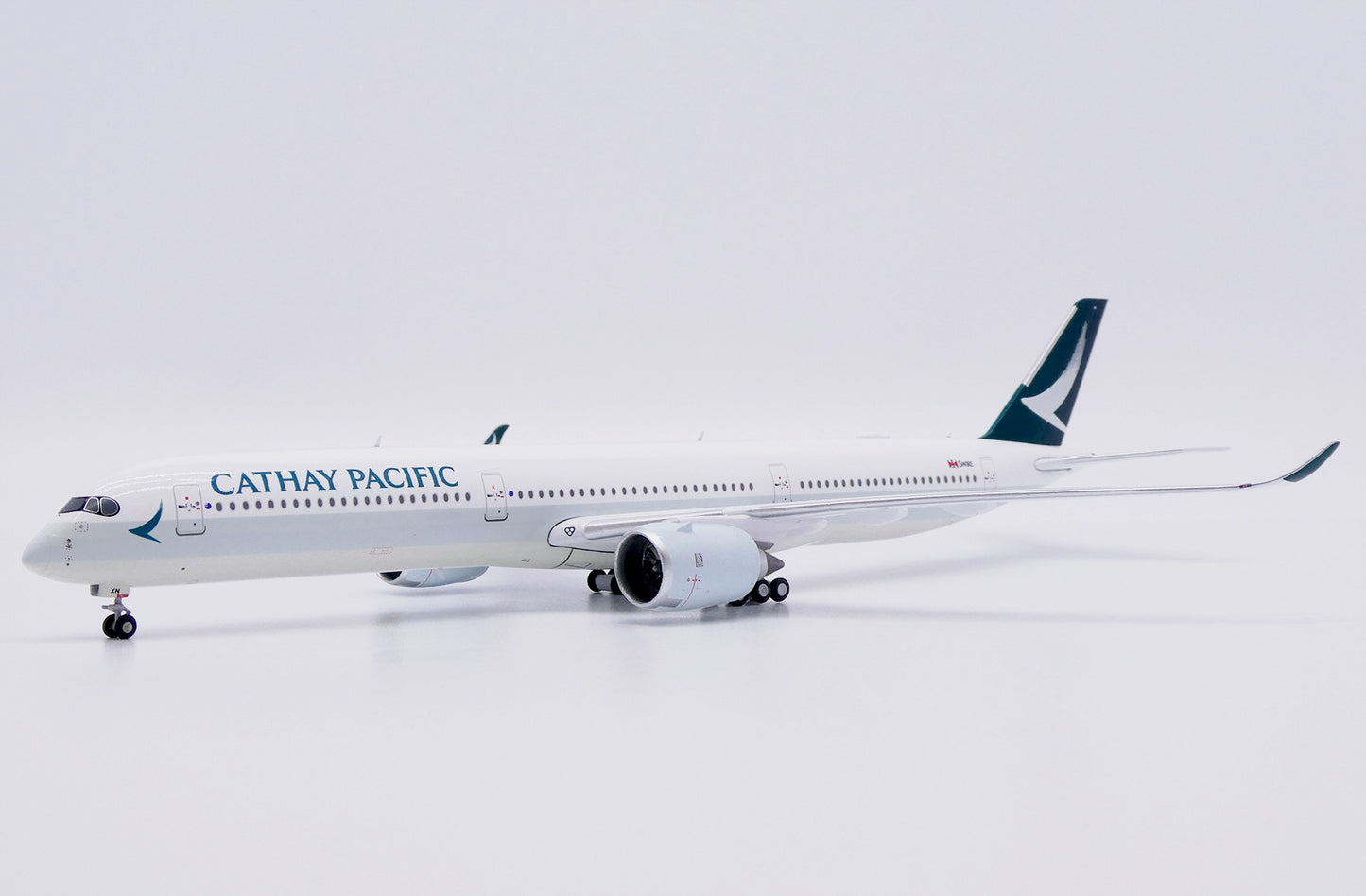 JC WINGS A350-1000XWB CATHY PACIFIC MISC REG: B-LXN