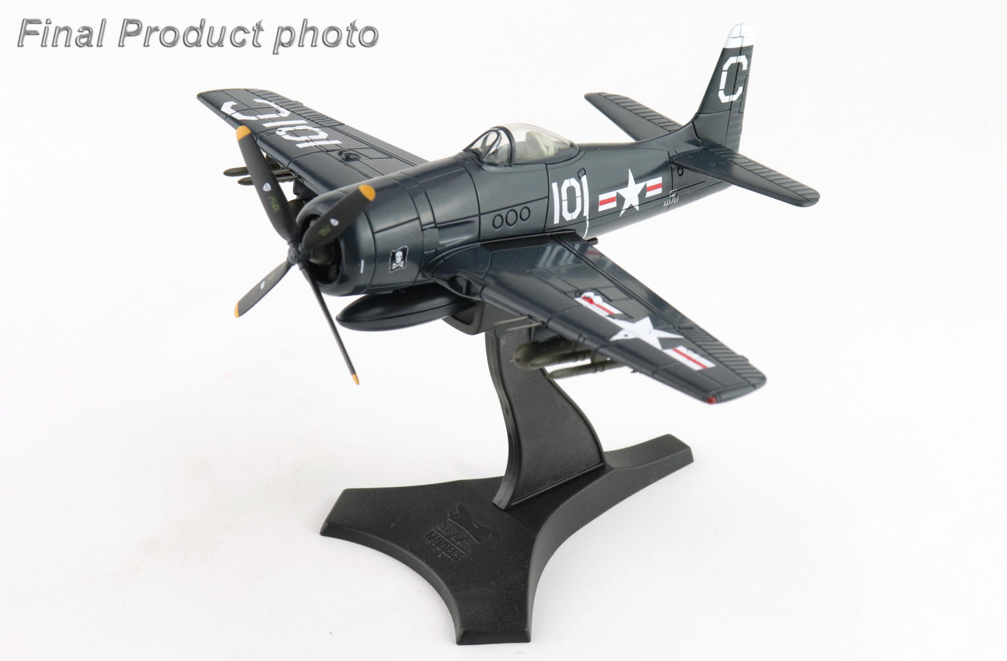 SKYMAX SM1013 1/72 F8F-2 BEARCATS 121717 VF-61 JOLLY ROGERS 1949