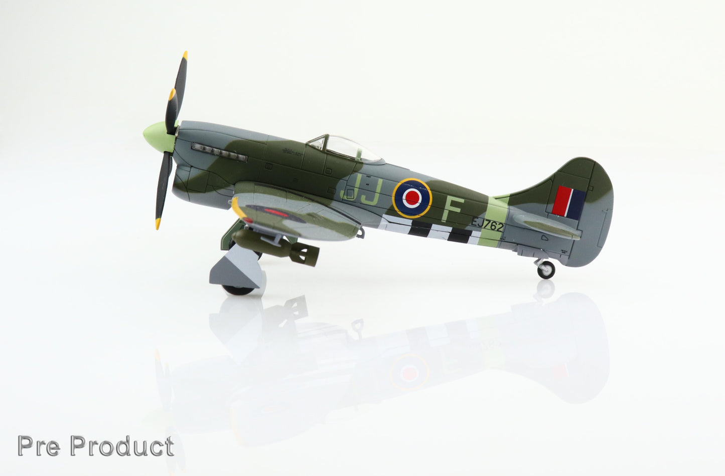 SKYMAX HAWKER TEMPEST MK.V DAVID C. FAIRBANKS NETHERLANDS 1944