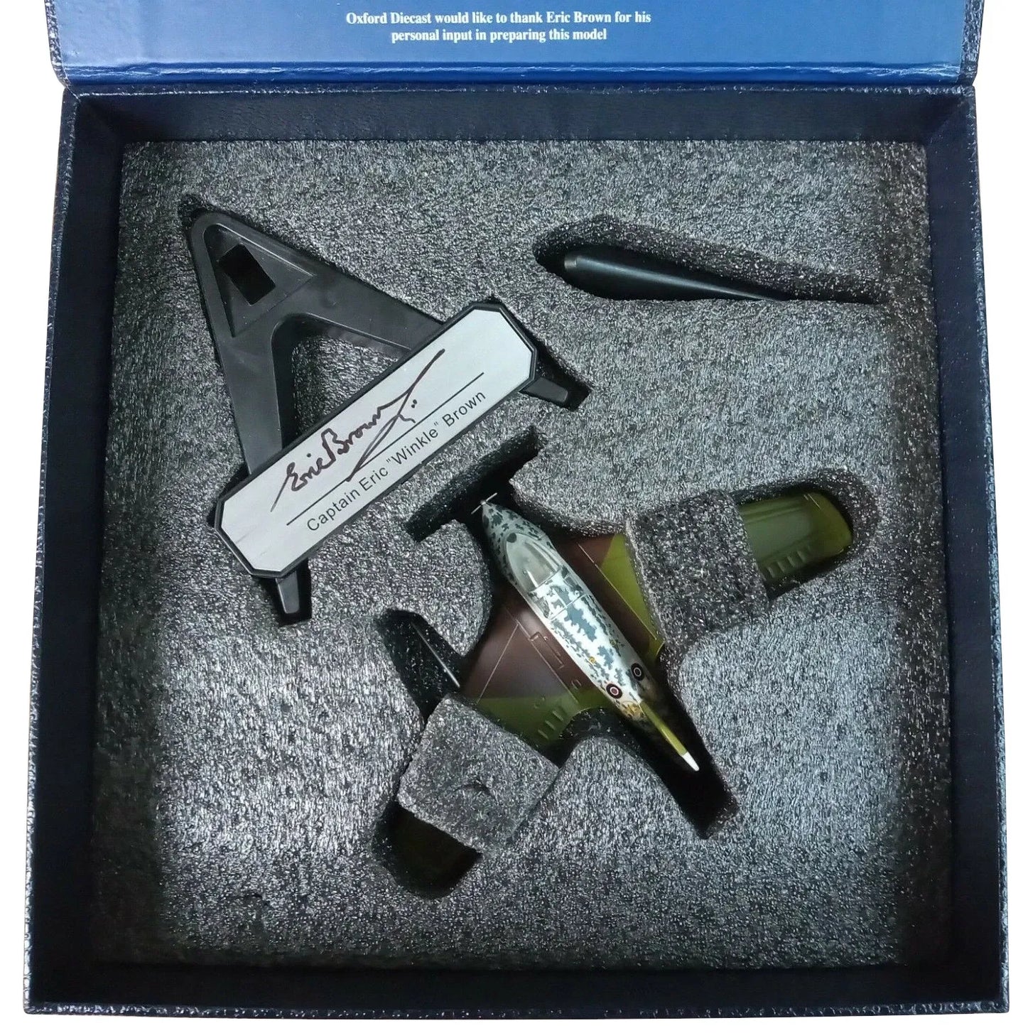 OXFORD DIECAST ME 163B KOMET ERIC BROWN ENGLAND MARCH 1942