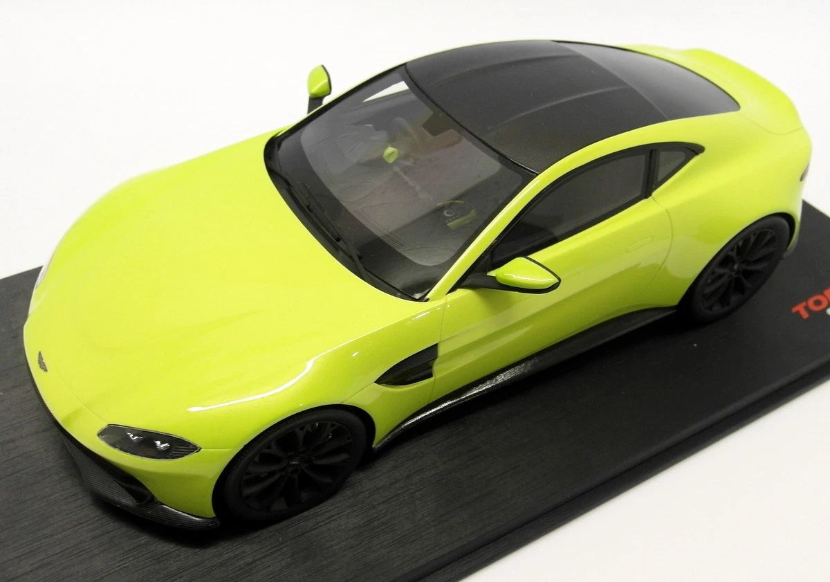 TOPSPEED 2018 ASTON MARTIN 2018 VANTAGE LIME ESSENCE