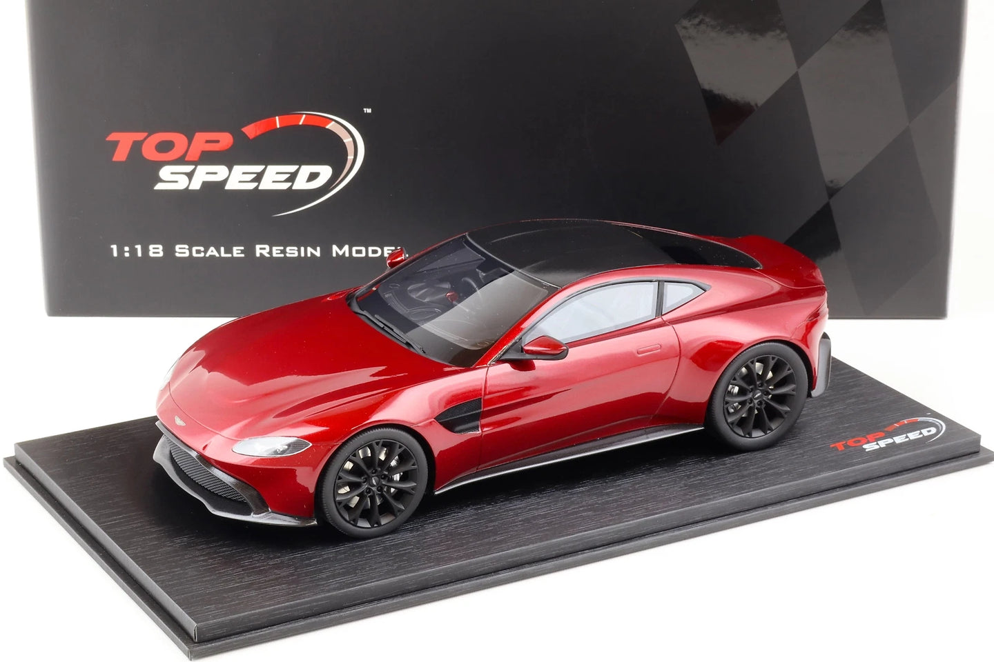 TOPSPEED 2018 ASTON MARTIN VANTAGE HYPER RED