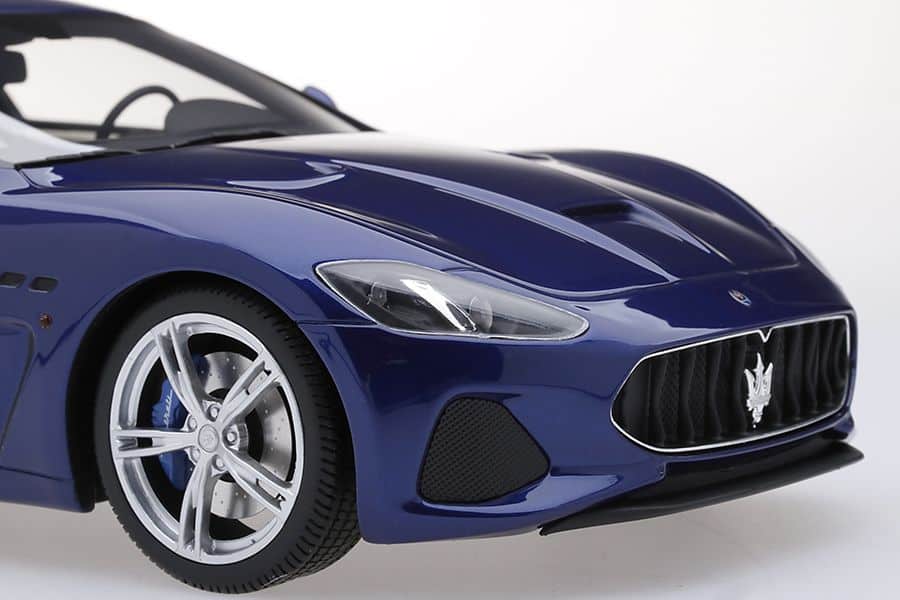 TOPSPEED 2018 MASERATI GRANTURISMO MC BLU