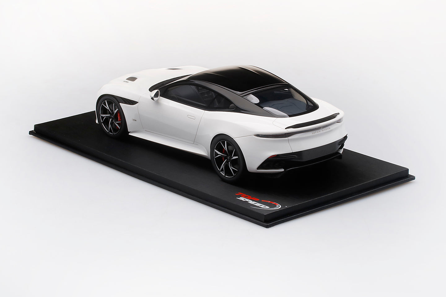TOPSPEED ASTON MARTIN DBS SUPPERLEGGERA STRATUS WHITE