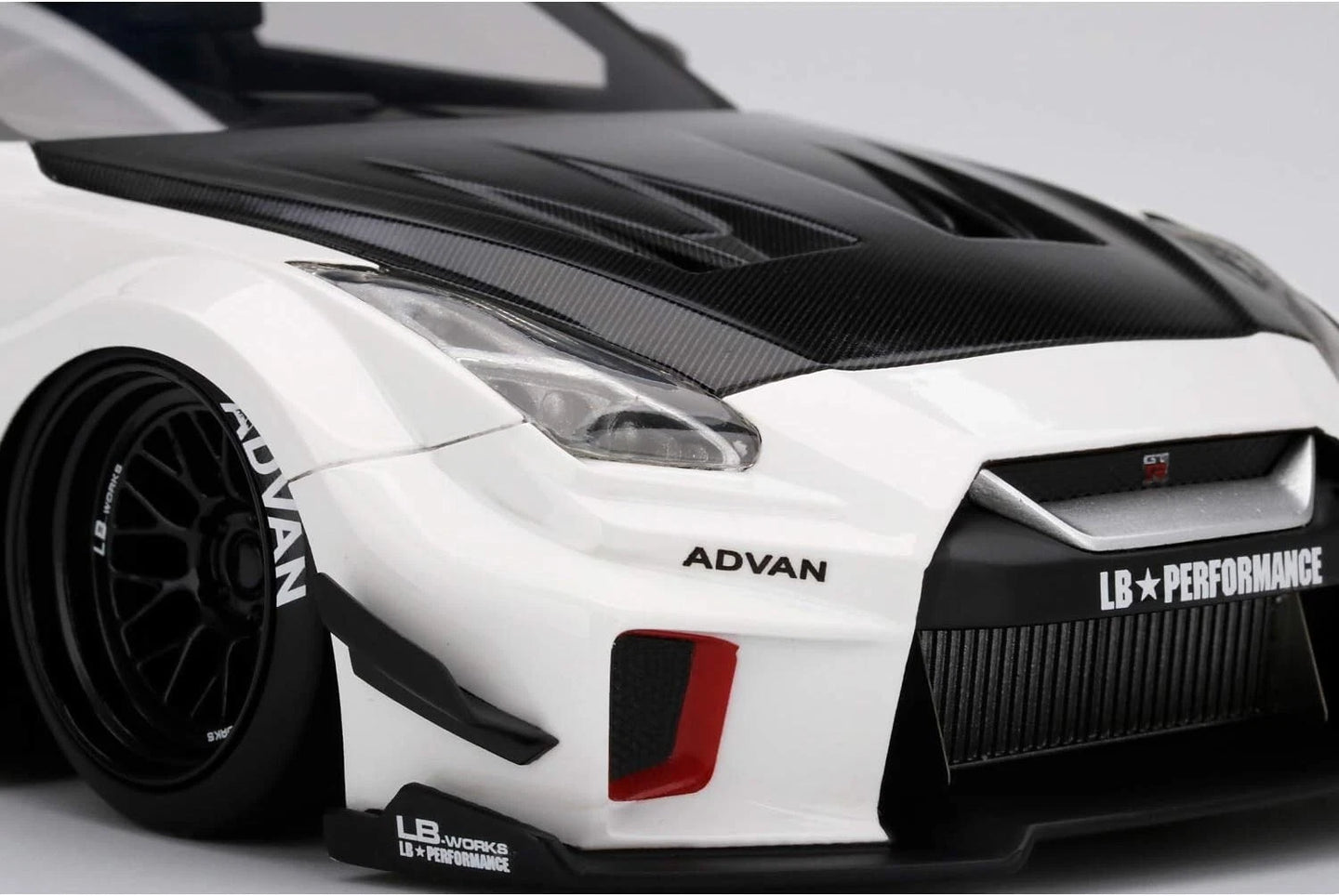 TOPSPEED GT-R (R35) SILHOUETTE WORKS 2016 (RESIN)