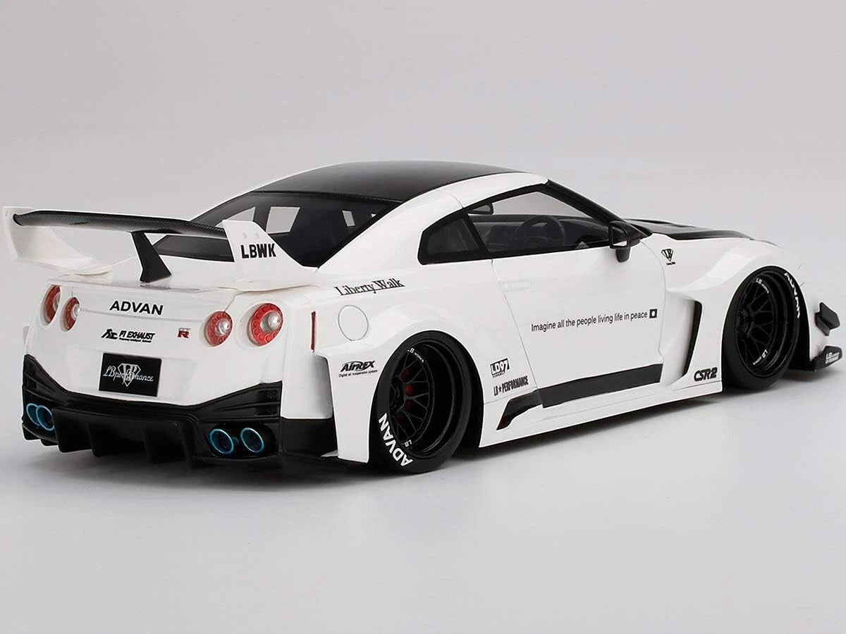 TOPSPEED GT-R (R35) SILHOUETTE WORKS 2016 (RESIN)