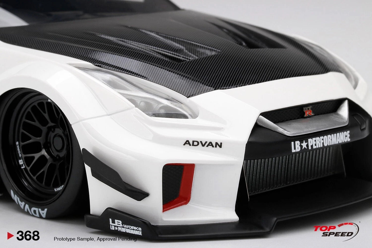 TOPSPEED  NISSAN LB-SILHOUETTE WORKS GT 35GT-RR VER.2 WHITE