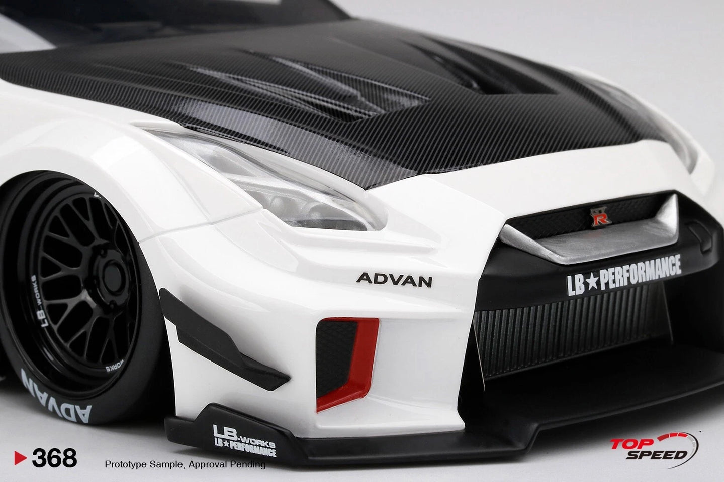 TOPSPEED  NISSAN LB-SILHOUETTE WORKS GT 35GT-RR VER.2 WHITE