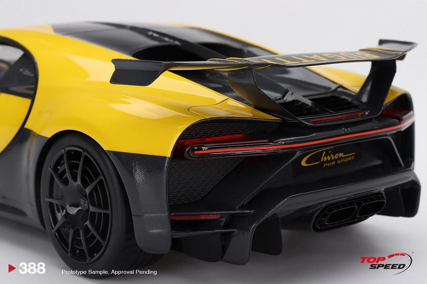 TOPSPEED BUGATTI CHIRON PUR SPORT YELLOW