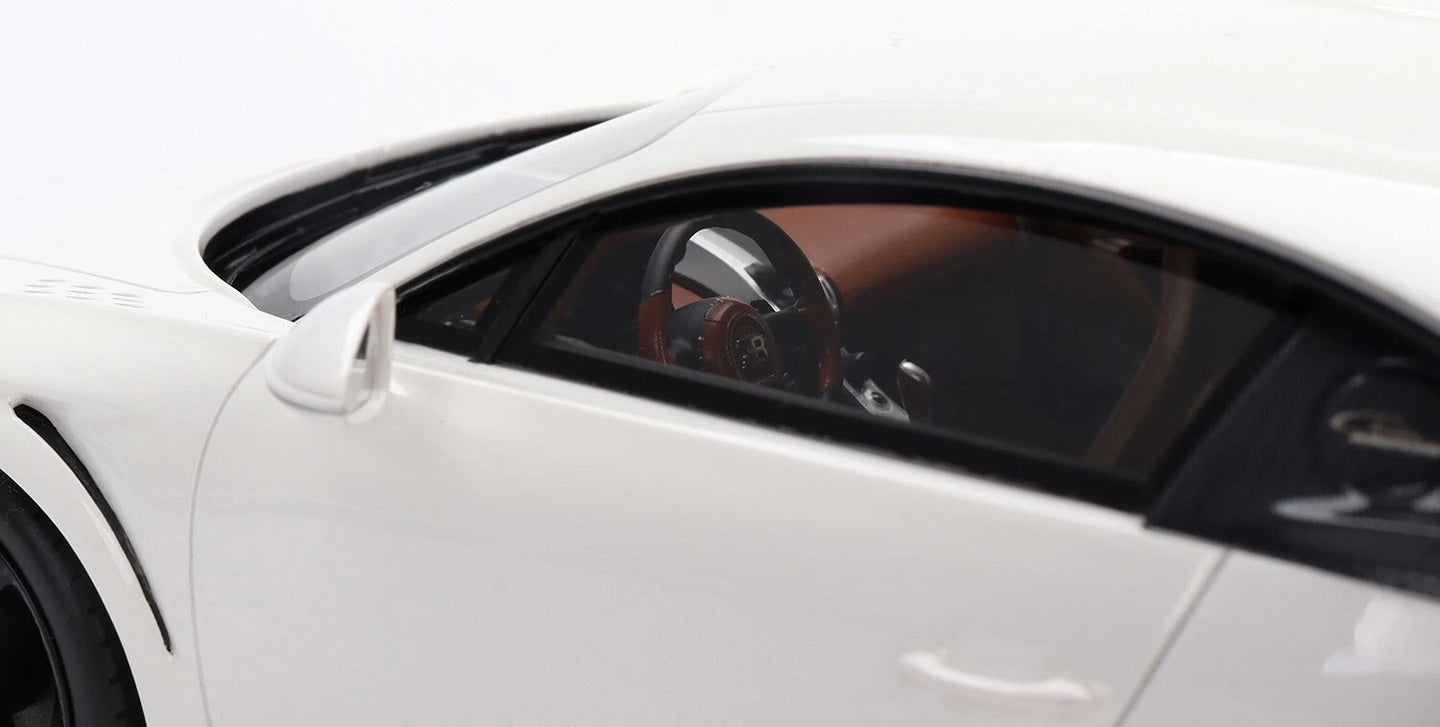 TOPSPEED BUGATTI CHIRON SUPER SPORT WHITE