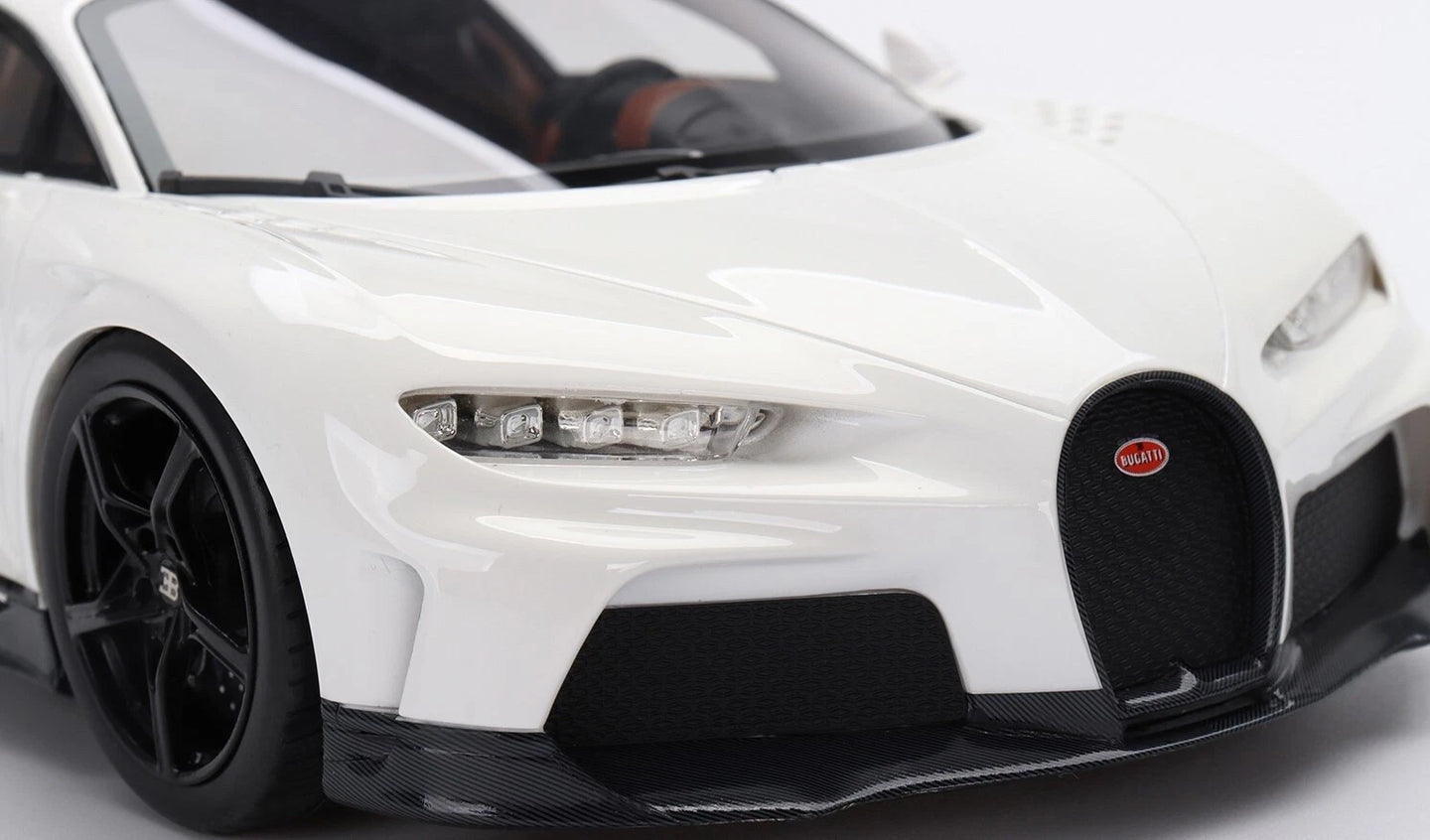 TOPSPEED BUGATTI CHIRON SUPER SPORT WHITE