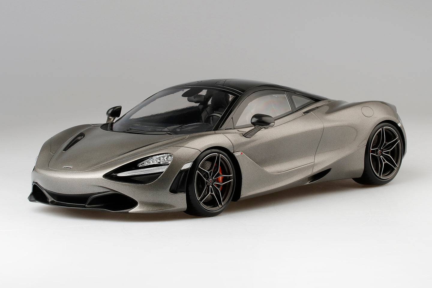 TRUESCALE MINIATURES MCLAREN 720S BLADE SILVER
