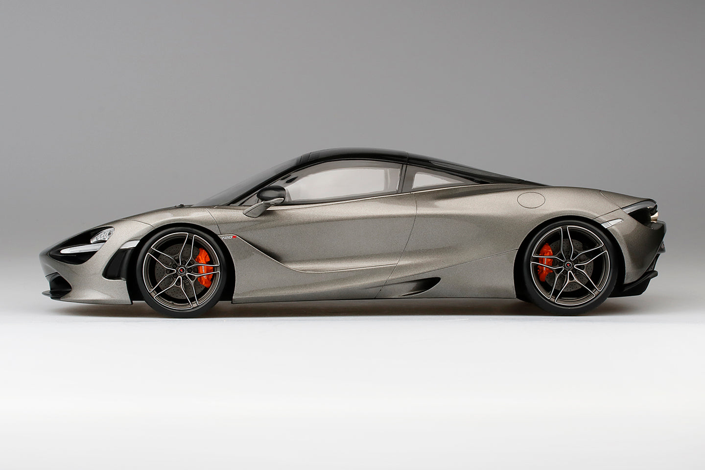 TRUESCALE MINIATURES MCLAREN 720S BLADE SILVER
