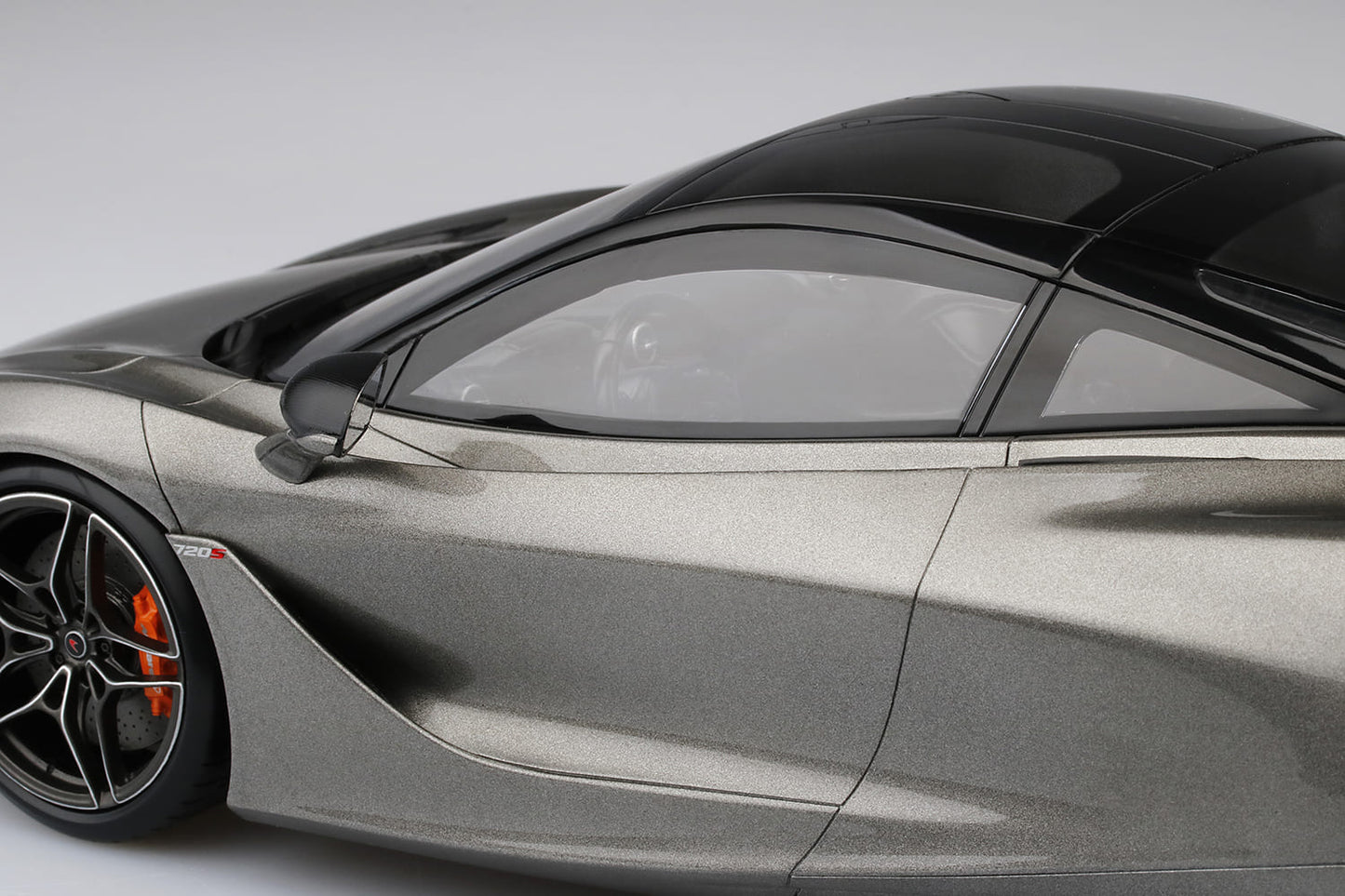 TRUESCALE MINIATURES MCLAREN 720S BLADE SILVER