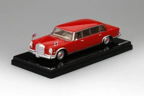 TRUE SCALE MINIATURES 1972 MERCEDES-BENZ 600 PULLMAN