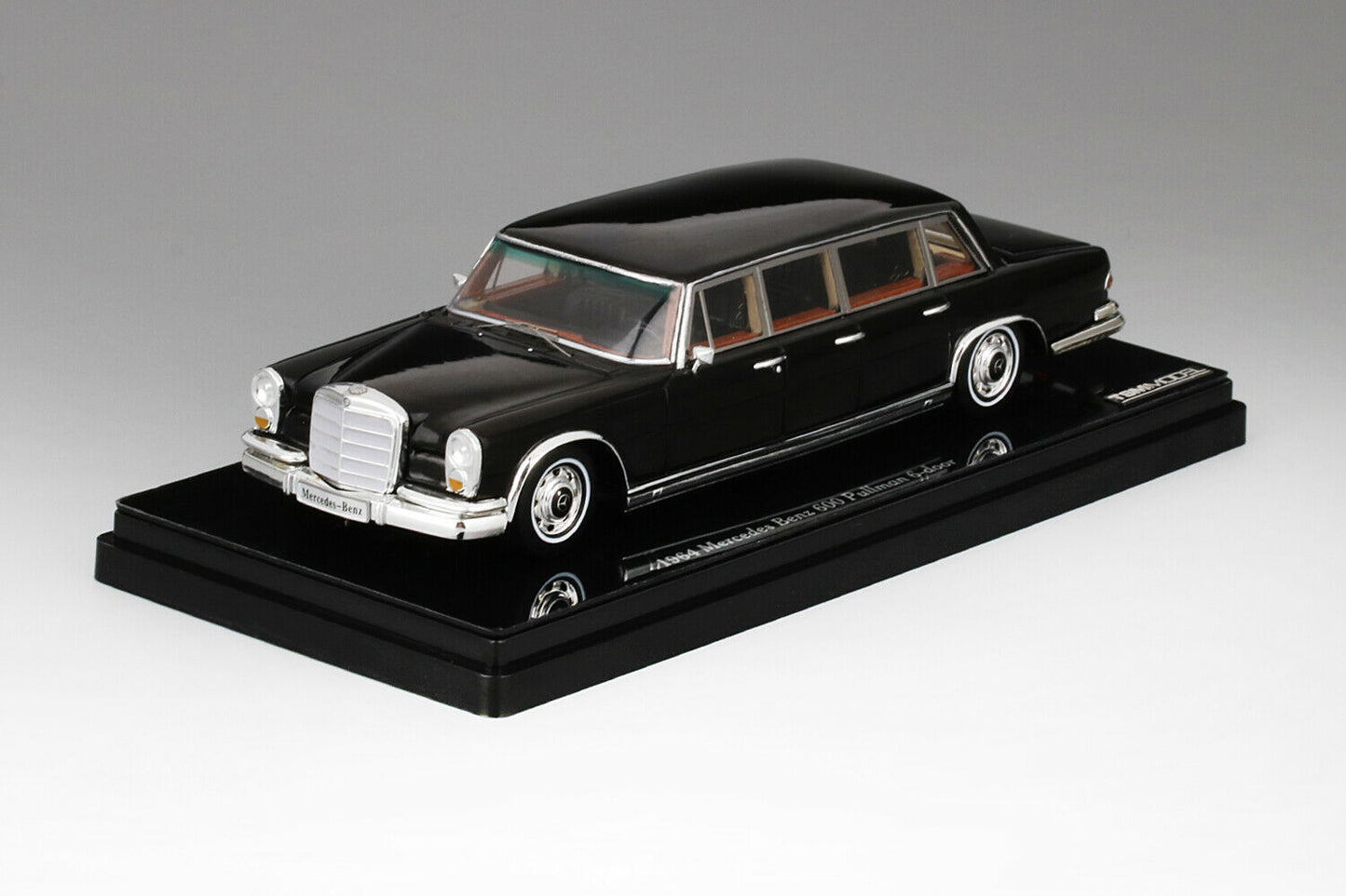 TRUESCALE MINIATURES 1964 MERCEDES 600 PULLMAN 6 DOOR BLACK