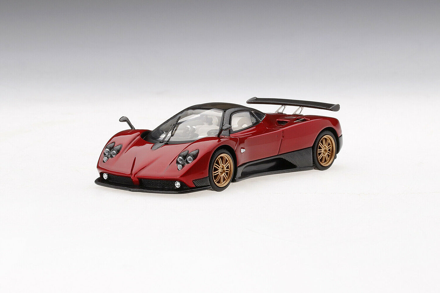 TRUESCALE MINIATURES PAGANI ZONDA F 2006