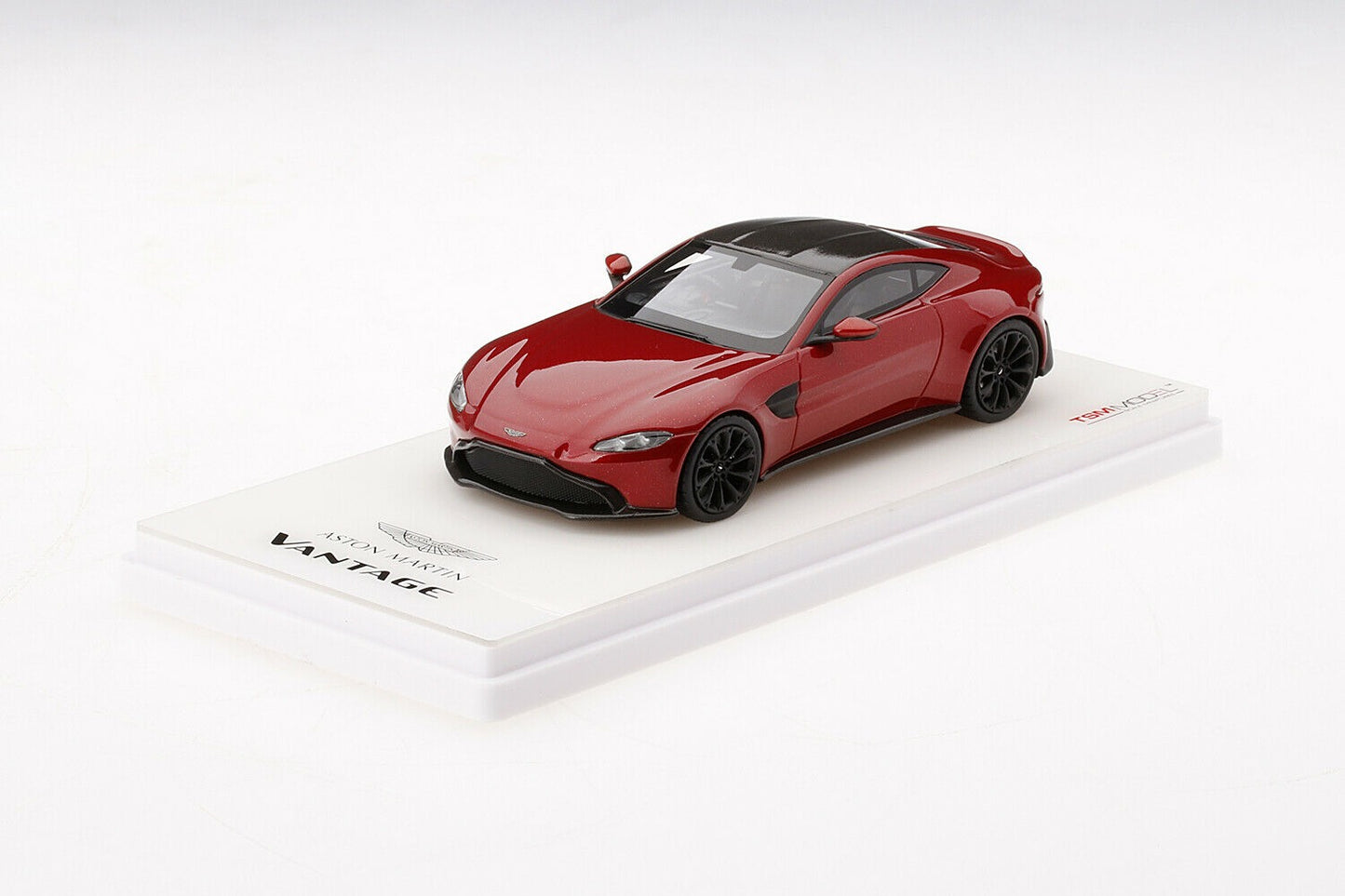 TRUESCALE MINIATURES 2018 ASTON MARTIN AM6 VANTAGE, HYPER RED (RESIN)