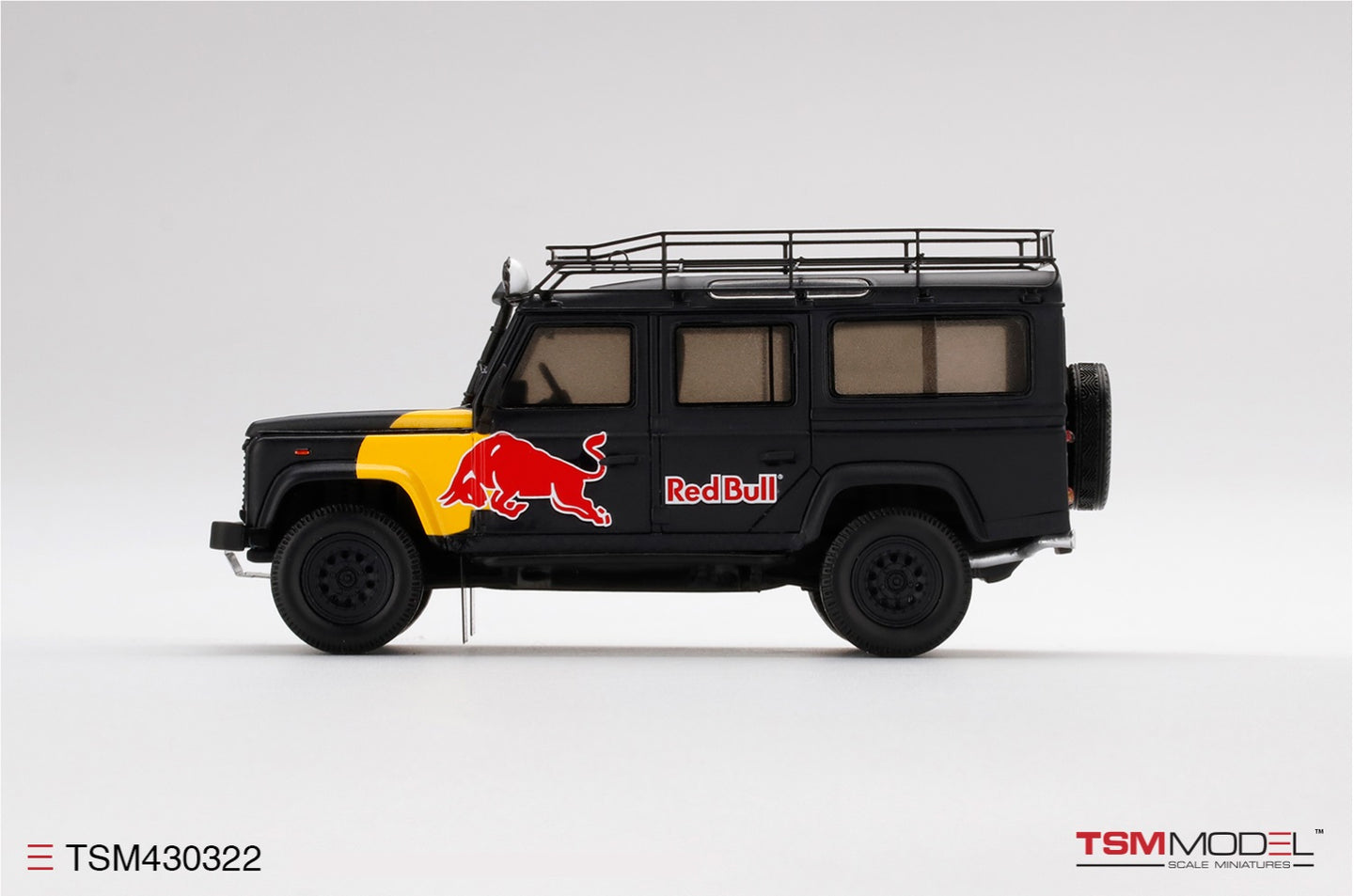 TRUESCALE MINIATURES LAND ROVER DEFENDER RED BULL