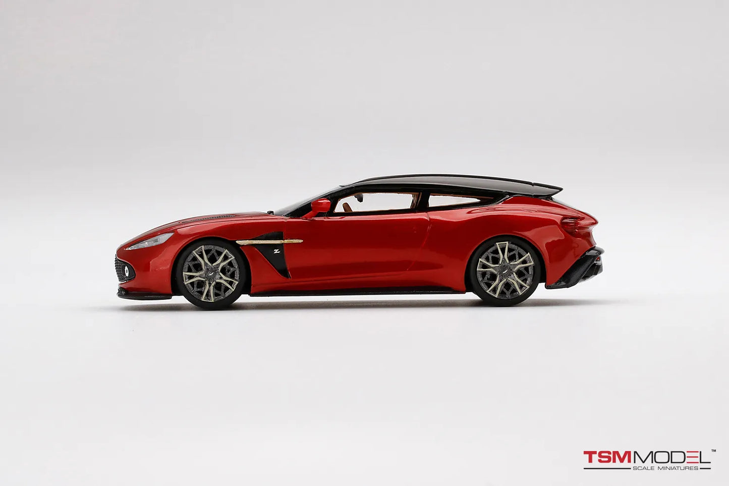 TRUE SCALE MINIATURES ASTON MARTIN VANQUISH