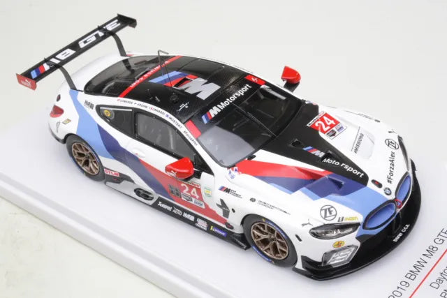 TRUE SCALE MINIATURES BMW M8 GTLM NO.24 2019