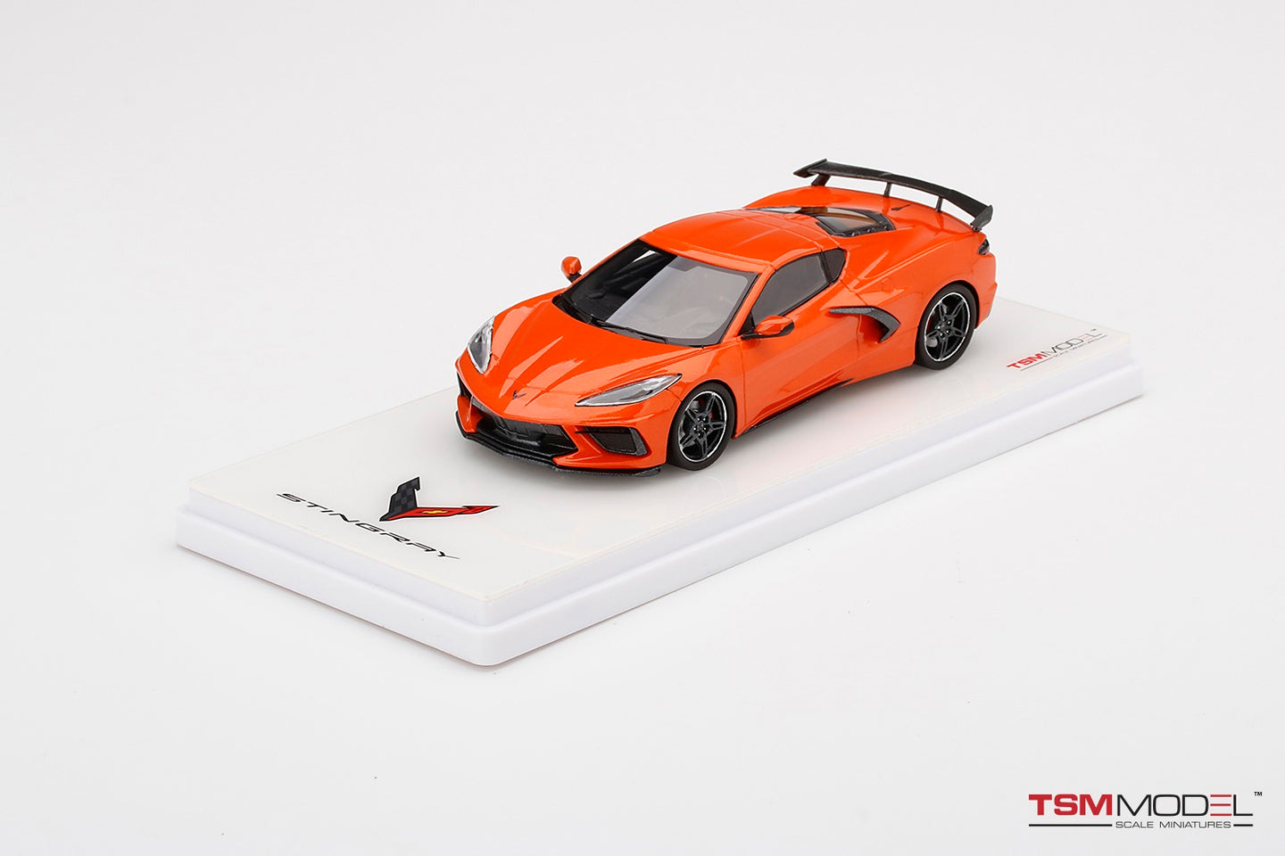 TRUE SCALE MINIATURES CHEVROLET 2020 CORVETTE STINGRAY HIGHWING