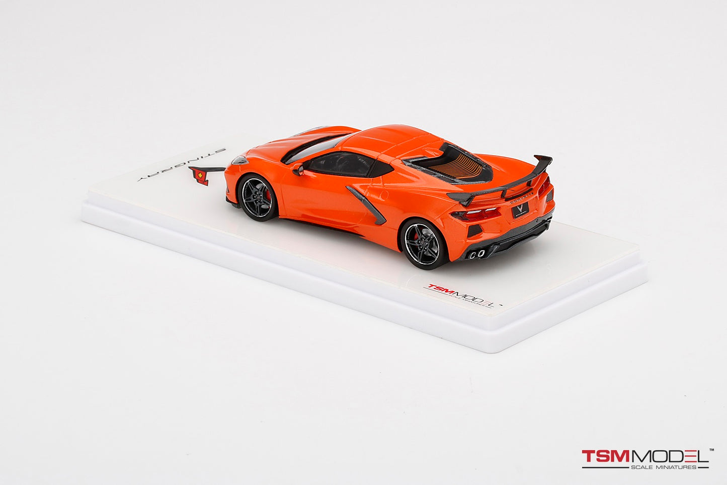 TRUE SCALE MINIATURES CHEVROLET 2020 CORVETTE STINGRAY HIGHWING