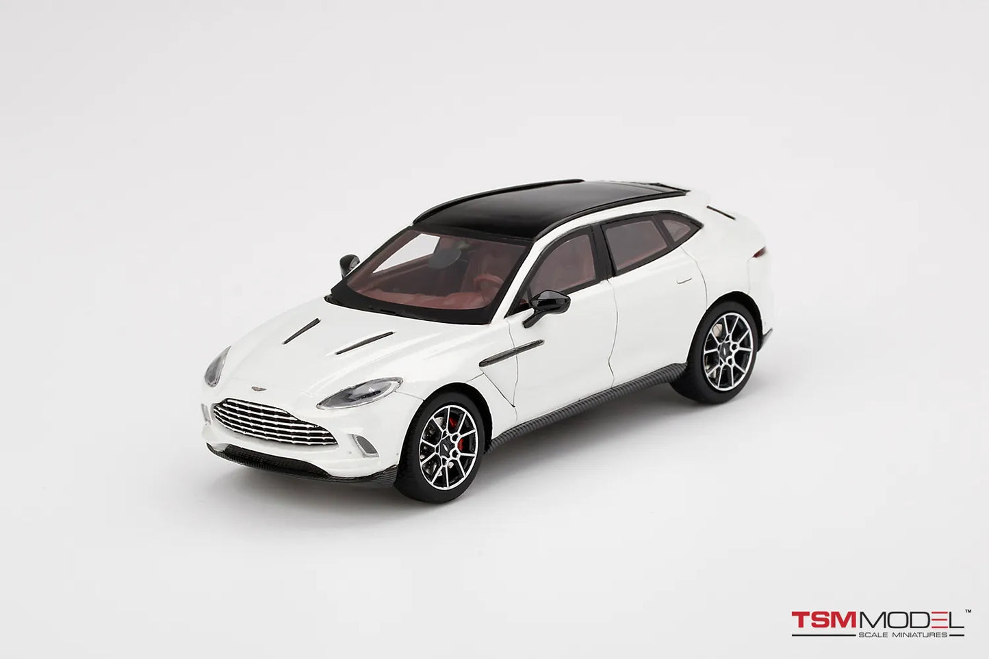 TRUE SCALE MINIATURES ASTON MARTIN DBX