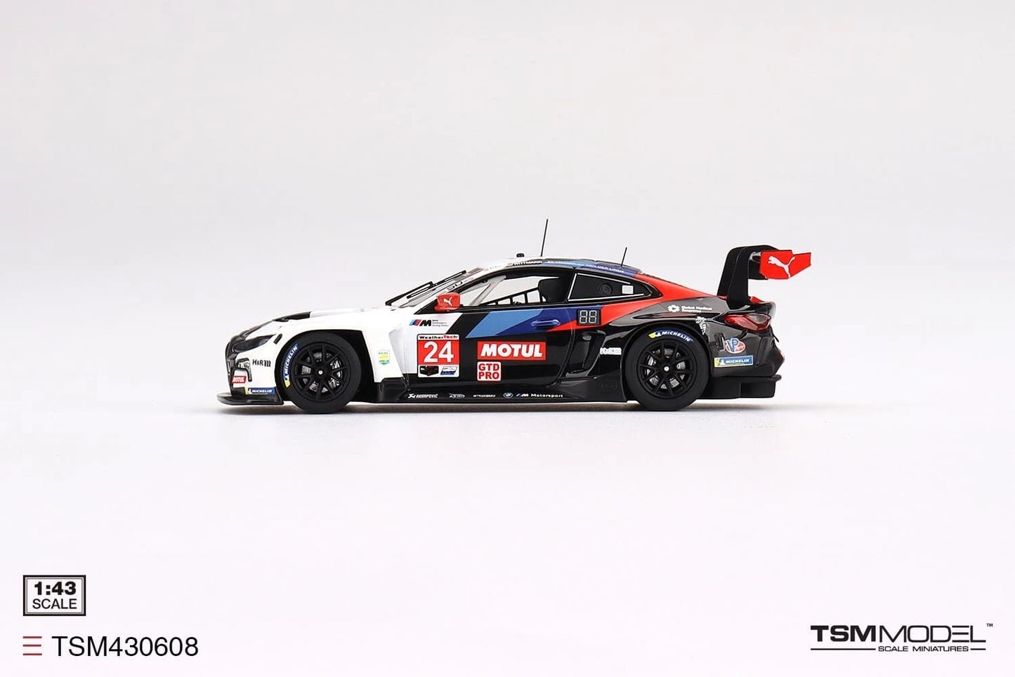 TRUESCALE MINIATURES BMW M4 GT3 NO.24 BMW TEAM RLL 2022 IMSA DAYTONA 24 HRS