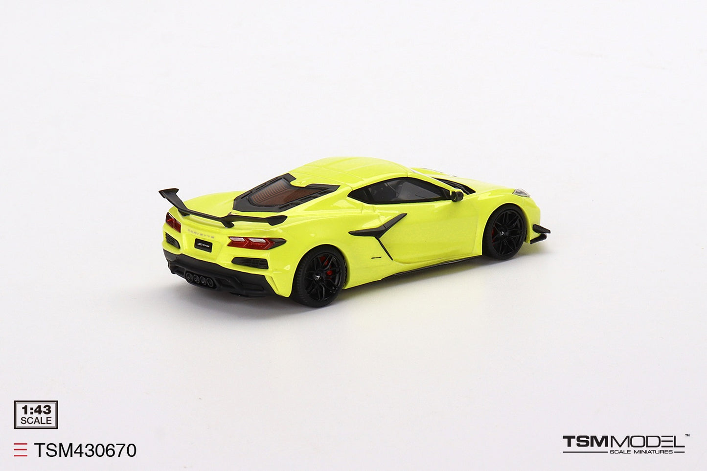 TRUESCALE MINIATURES CHEVROLET CORVETTE Z06 2023 ACCELERATE YELLOW