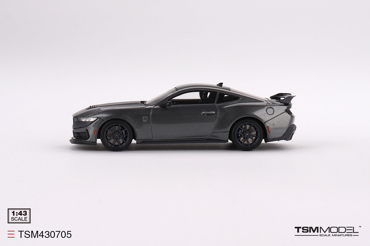 TRUESCALE MINIATURES FORD MUSTANG DARK HORSE 2024 CARBONIZED GREY