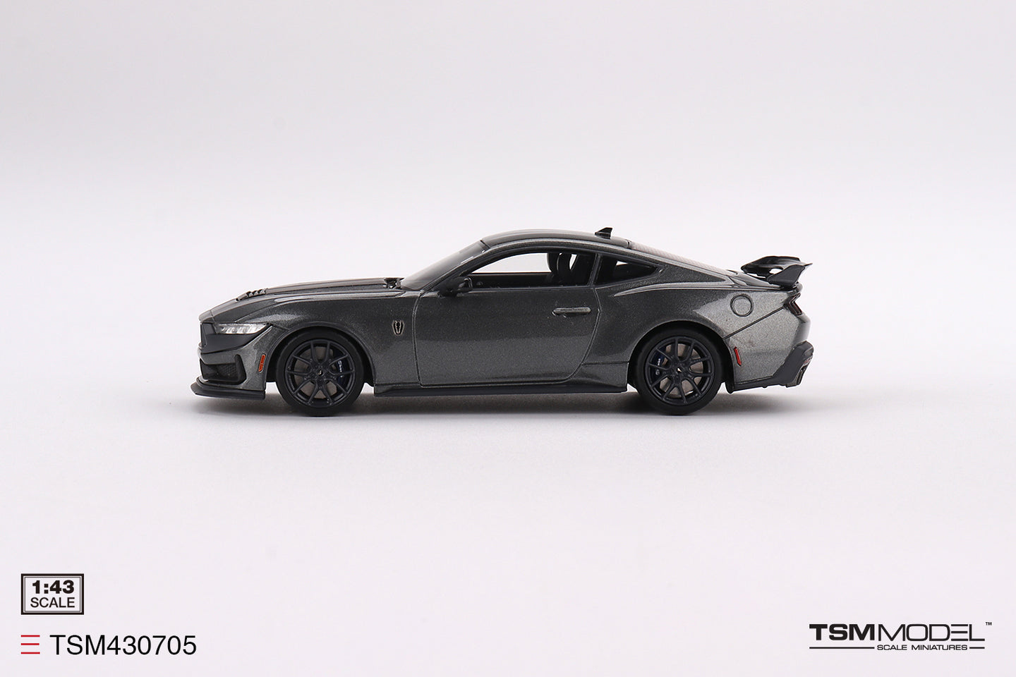 TRUESCALE MINIATURES FORD MUSTANG DARK HORSE 2024 CARBONIZED GREY