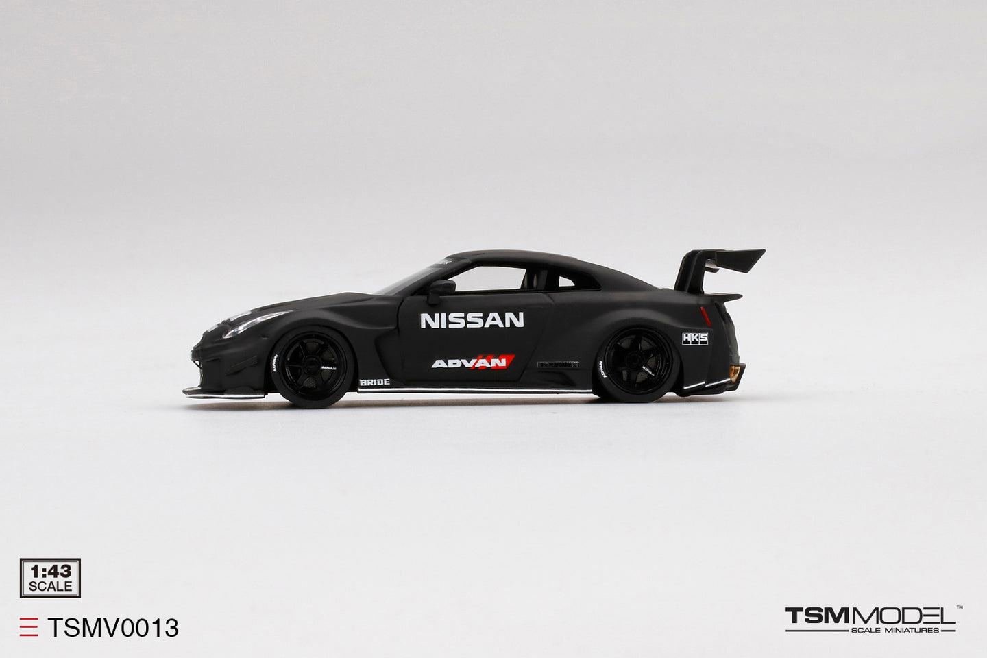 TRUESCALE MINIATURES LB SILHOUETTE WORKS GT NISSAN 35GT-RR VER.2 BLACK