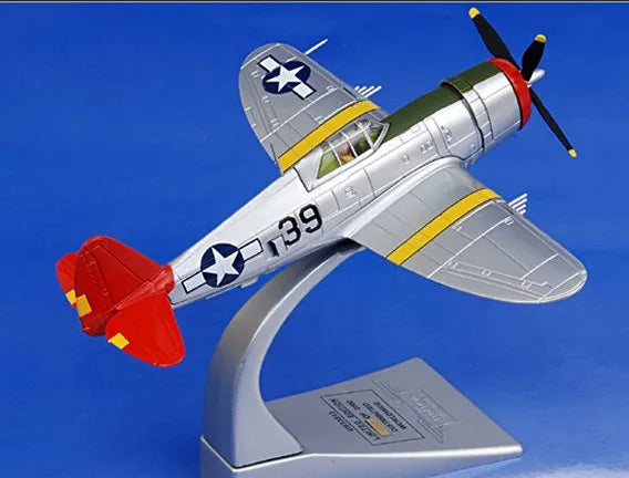 CORGI AVIATION P-47D THUNDERBOLT TUSKEGEE AIRMEN 1944