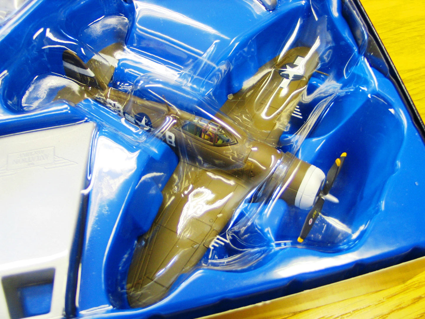 CORGI P-47D THUNDERBOLT 334TH FS "BOISE BEE"