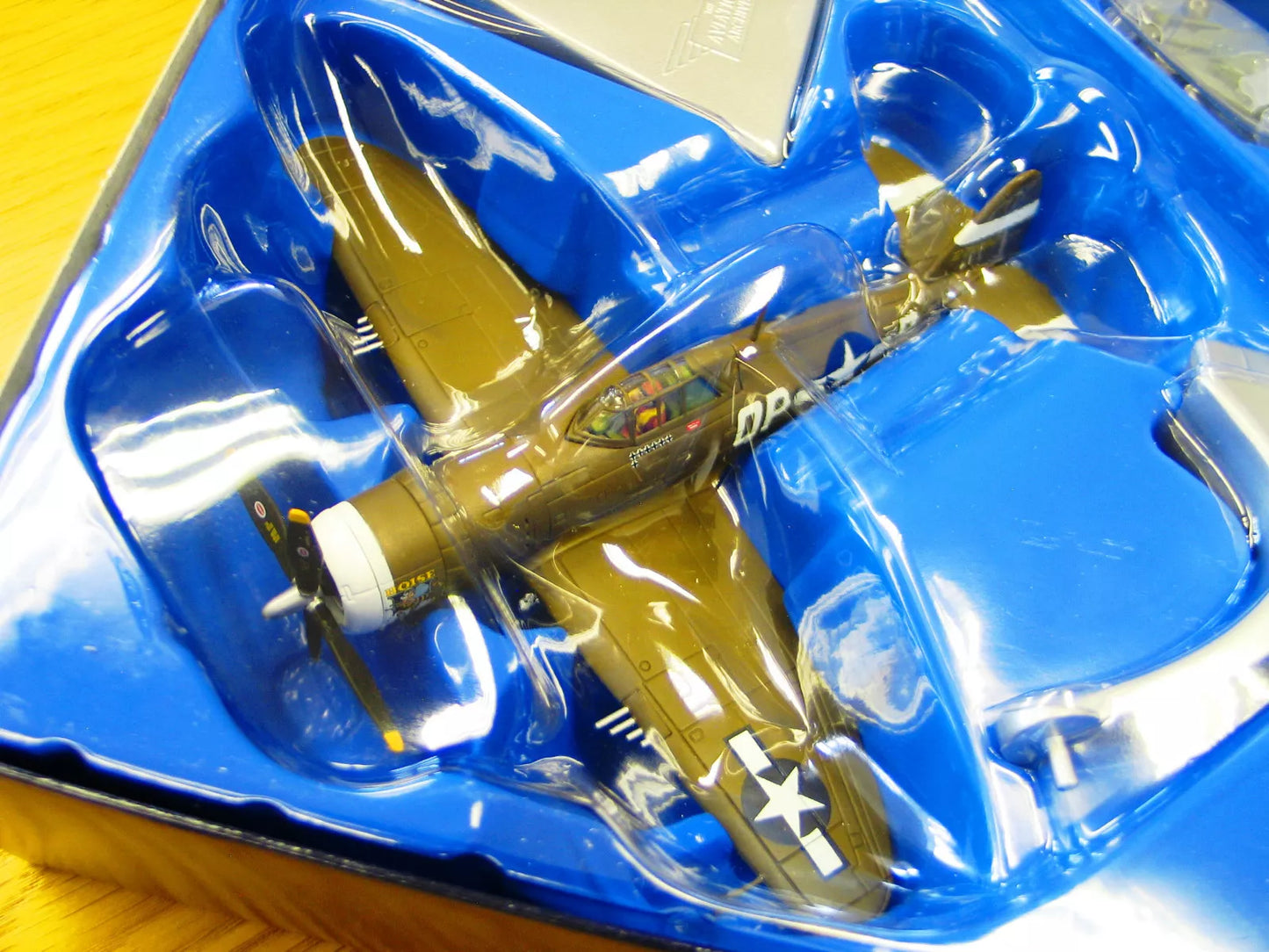 CORGI P-47D THUNDERBOLT 334TH FS "BOISE BEE"