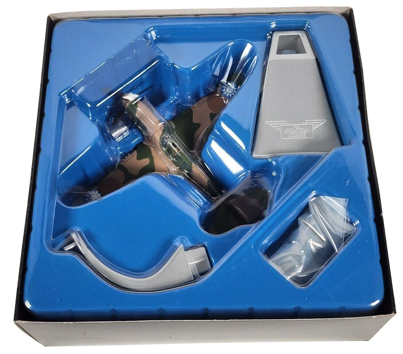 CORGI P-40E WARHAWK "WHITE 108" DAVID LEE "TEX" HILL AVG FLYING TIGERS CHINA 1942